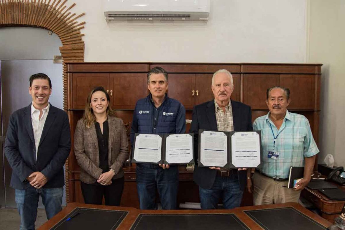 Enrique-Vega-encabeza-firma-de-convenio-son-la-CEA Enrique Vega encabeza firma de convenio son la CEA