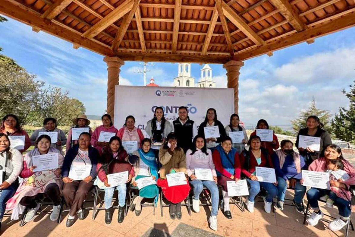 Impulsan-el-autoempleo-a-mujeres-de-AmealcoImpulsan-el-autoempleo-a-mujeres-de-Amealco Impulsan el autoempleo a mujeres de Amealco