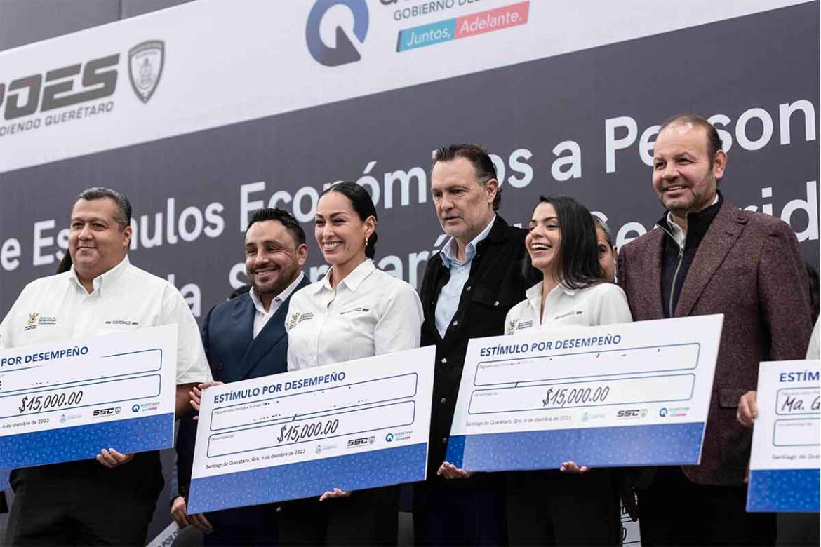 Reconoce gobernador con estímulos económicos a elementos de la SSC