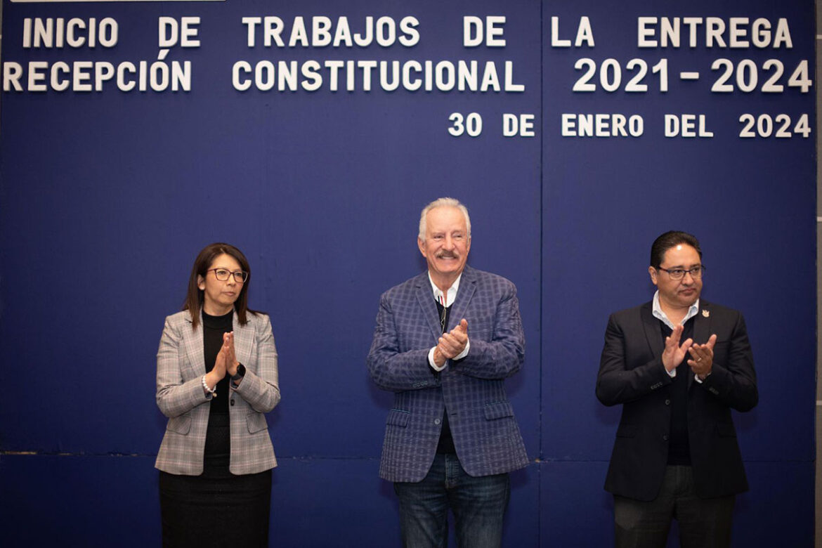 Enrique-Vega-encabeza-inicio-de-entrega-recepción-constitucional Enrique Vega encabeza inicio de entrega recepción constitucional