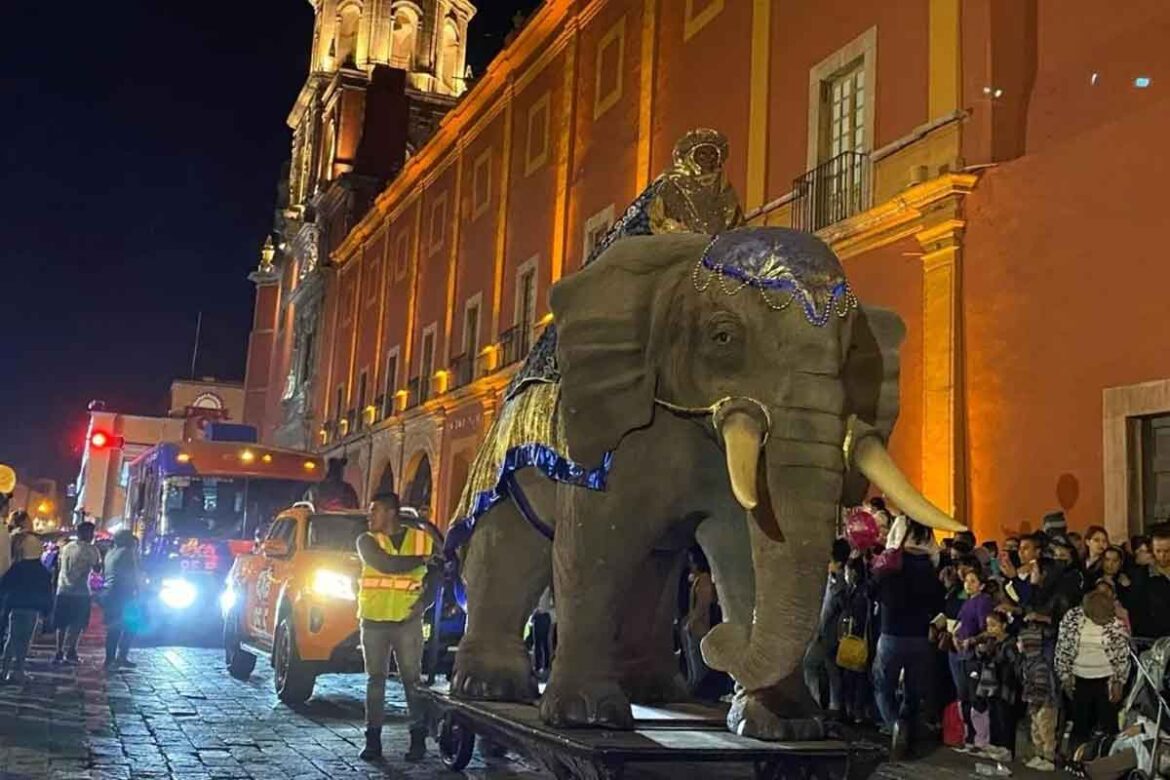 Hoy,-tradicional-Cabalgata-de-los-Reyes-Magos Hoy, tradicional Cabalgata de los Reyes Magos
