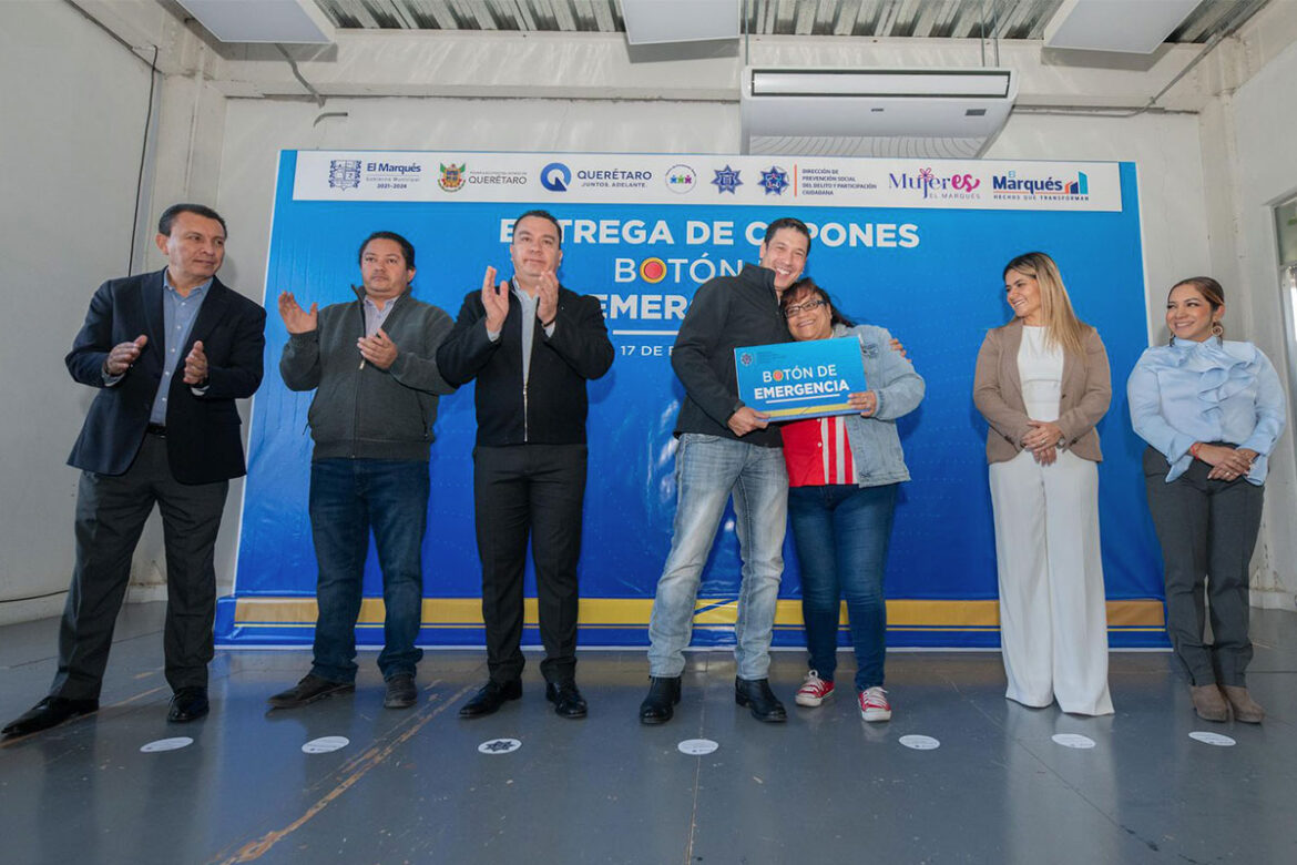 Rodrigo-Monsalvo-encabezó-la-entrega-de-cupones-‘Botón-de-Emergencia’ Rodrigo Monsalvo encabezó la entrega de cupones 'Botón de Emergencia'