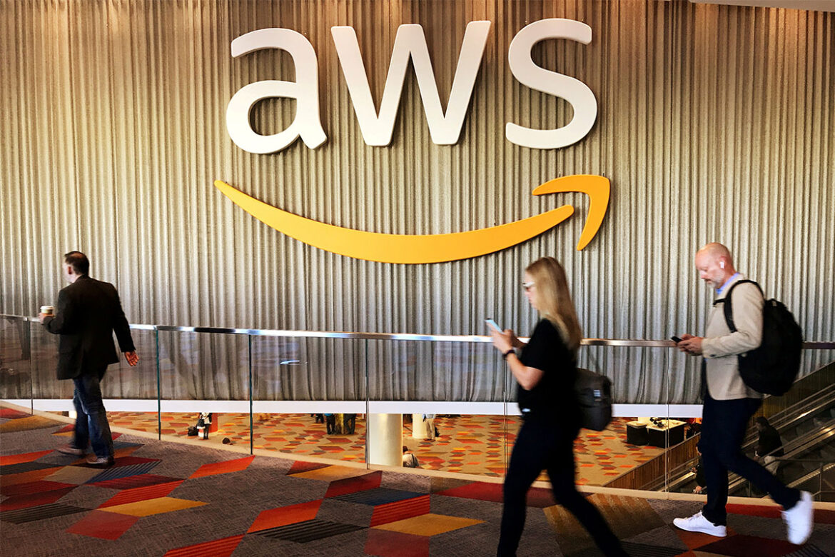 Directivos-de-AWS-exponen-proyecto-de-Querétaro Directivos de AWS exponen proyecto de Querétaro