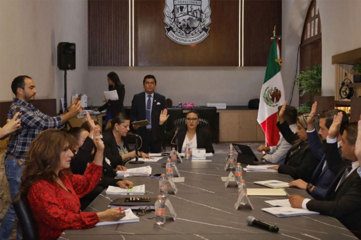 Toman protesta regidores suplentes de Corregidora