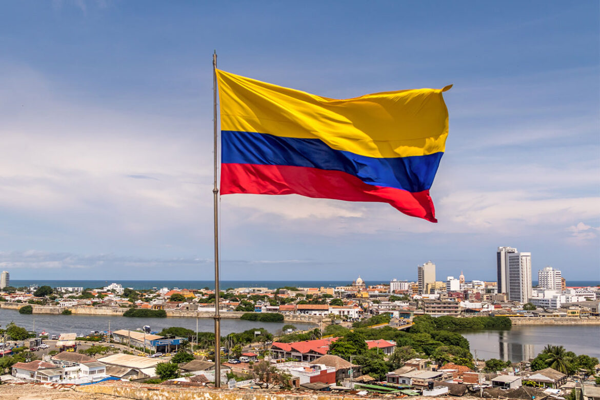 Hoy,-primera-edición-de-El-Vespertino-Colombia Hoy, primera edición de El Vespertino Colombia