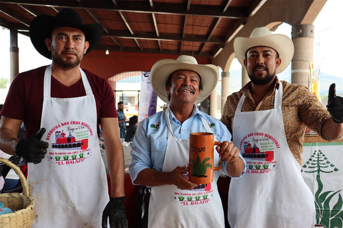 Alistan Feria de la Barbacoa y el Pulque en Boyé, Cadereyta