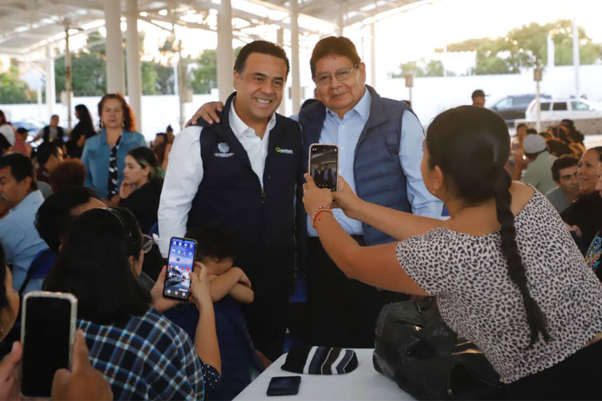 Entrega-Luis-Nava-techumbre-de-tianguis-Cuicatecos Entrega Luis Nava techumbre de tianguis Cuicatecos