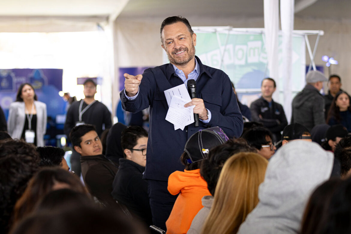 Kuri-pone-en-marcha-jornadas-‘Contigo-Rumbo-Joven’ Kuri pone en marcha jornadas 'Contigo Rumbo Joven'