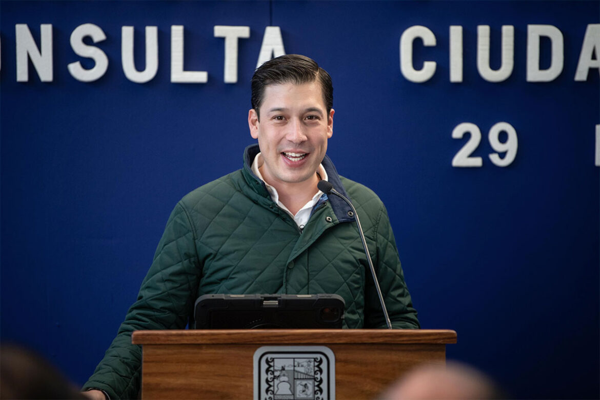 Rodrigo-Monsalvo-acude-a-la-instalación-de-consulta-ciudadana Rodrigo Monsalvo acude a la instalación de consulta ciudadana
