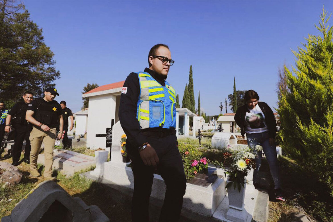 Panteones-municipio-de-Querétaro Más de 100 elementos de Protección Civil se encuentran desplegados en los ochos panteones municipales de Querétaro