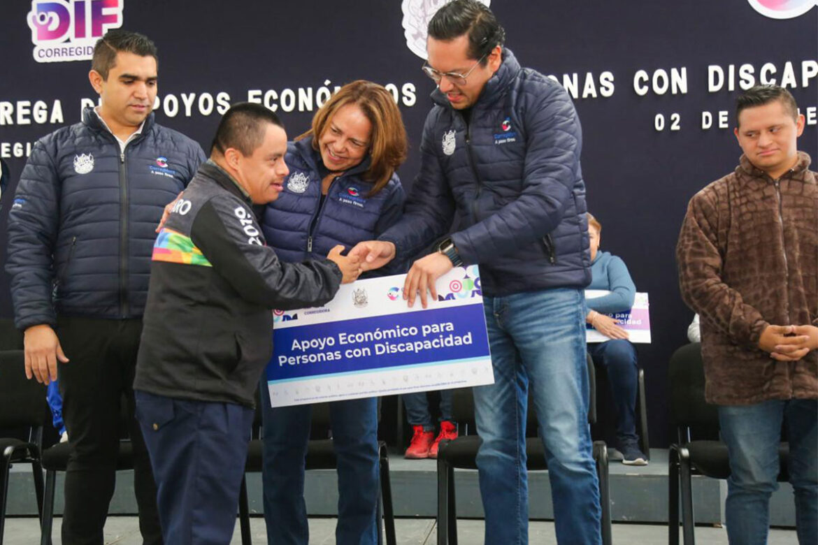 ‘Chepe’-Guerrero-entrega-apoyos-económicos-a-personas-con-discapacidad–1 'Chepe' Guerrero entrega apoyos económicos a personas con discapacidad