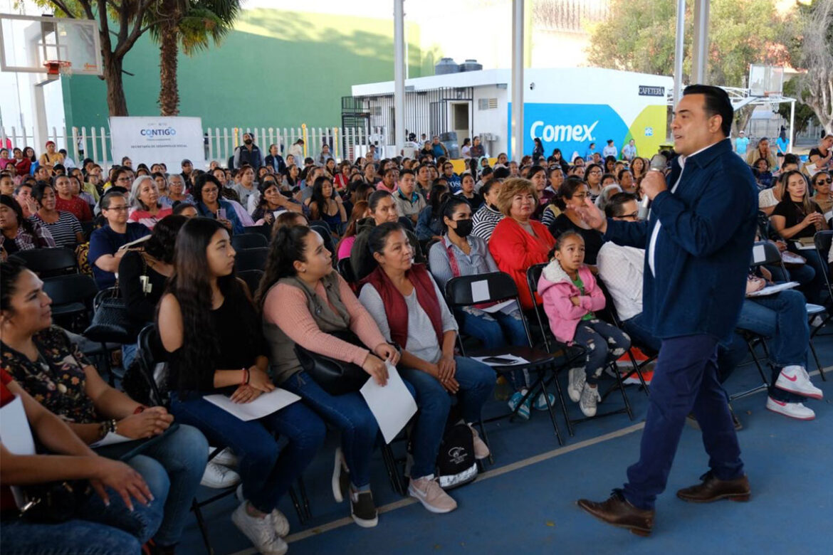 Entregan-Tarjetas-CONTIGO-a-jefas-de-familia-en-la-capital Entregan Tarjetas CONTIGO a jefas de familia en la capital