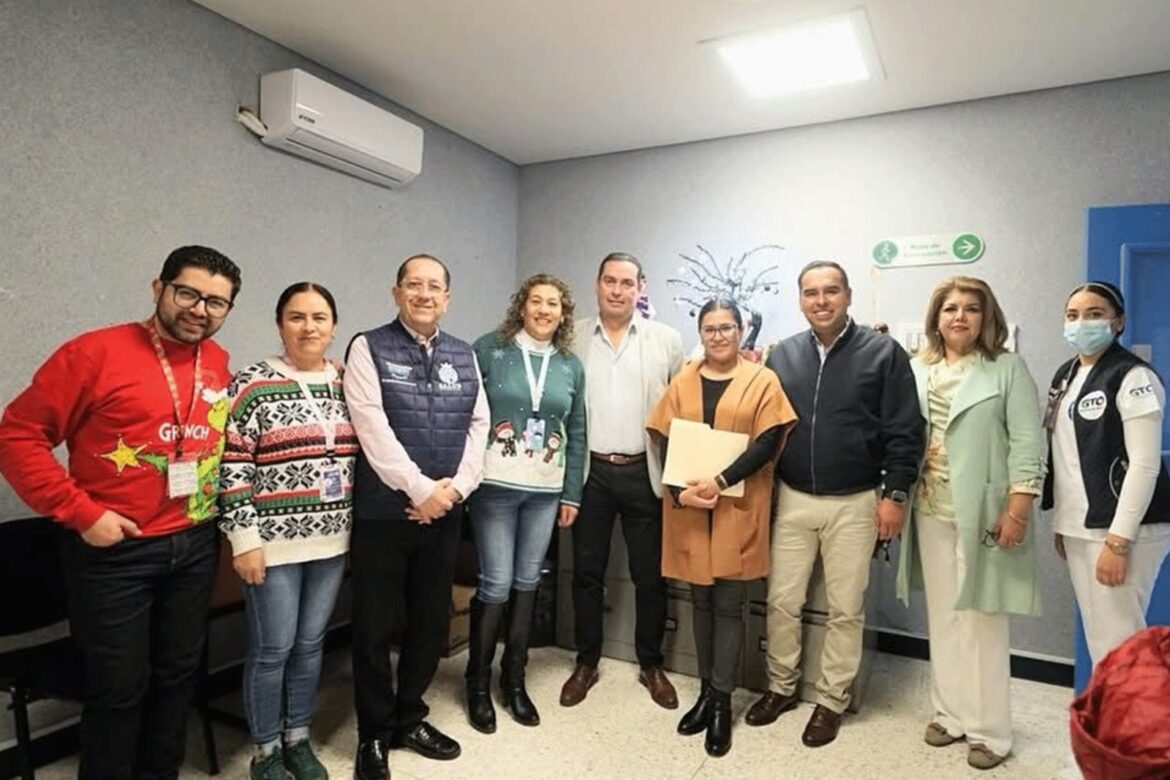 WhatsApp Image 2024-12-09 at 5.49.53 PM Rubén Urías refuerza la colaboración en salud pública en San Luis de la Paz