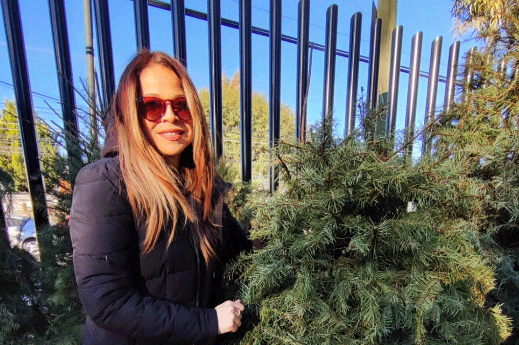 León-Lanza-la-Campaña-“Recicla-tu-Árbol-2025”-para-Promover-el-Reciclaje-Responsable-de-Árboles-de-Navidad León Lanza la Campaña “Recicla tu Árbol 2025” para Promover el Reciclaje Responsable de Árboles de Navidad