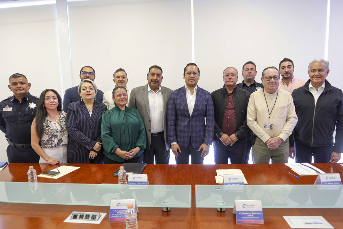 ‘Chepe’-toma-protesta-a-la-Comisión-del-Servicio-Profesional-de-Carrera-Profesional-2 'Chepe' toma protesta a la Comisión del Servicio Profesional de Carrera Profesional
