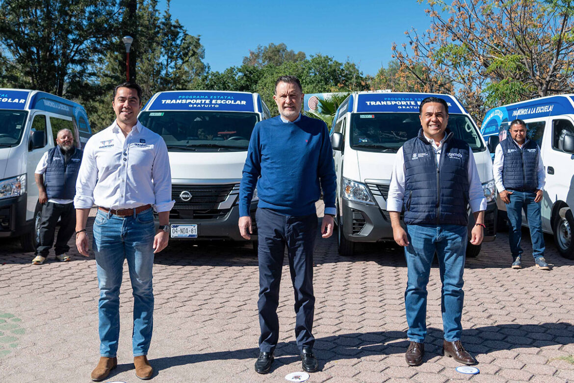 Mauricio-Kuri-entrega-nuevas-unidades-de-Transporte-Escolar Mauricio Kuri entrega nuevas unidades de Transporte Escolar