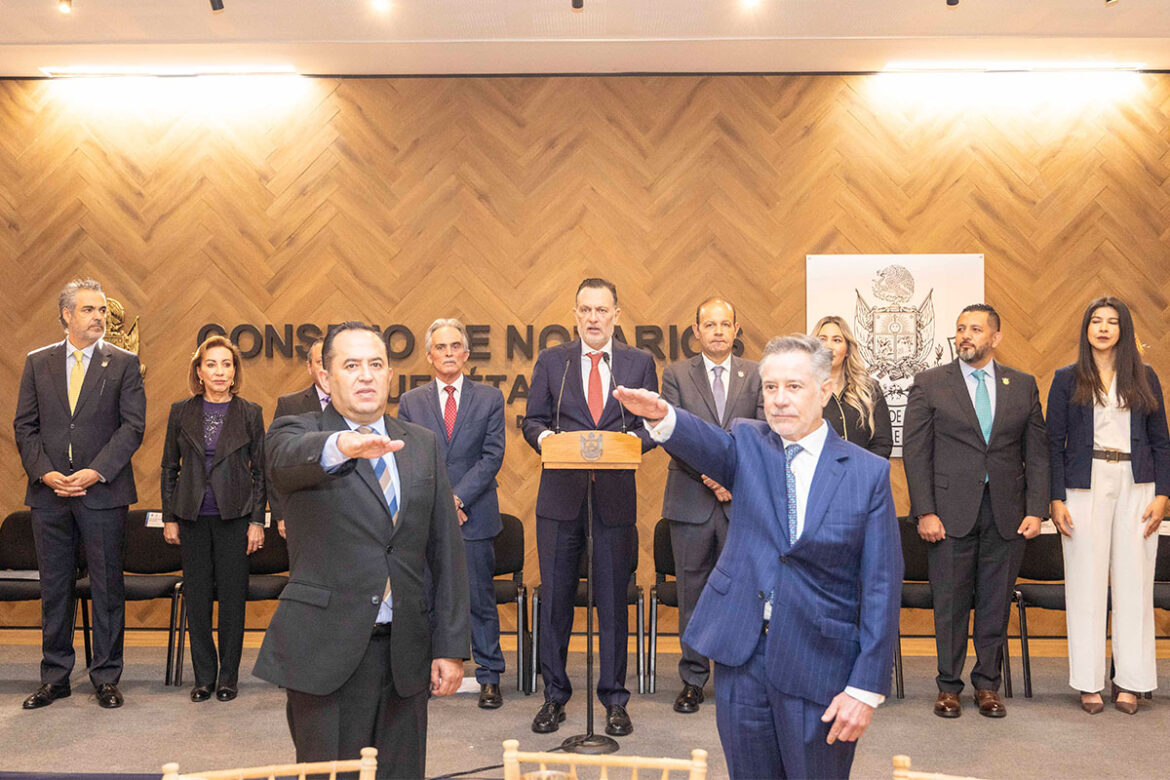 Mauricio-Kuri-reconoce-profesionalismo-de-notarios-queretanos Mauricio Kuri reconoce profesionalismo de notarios queretanos