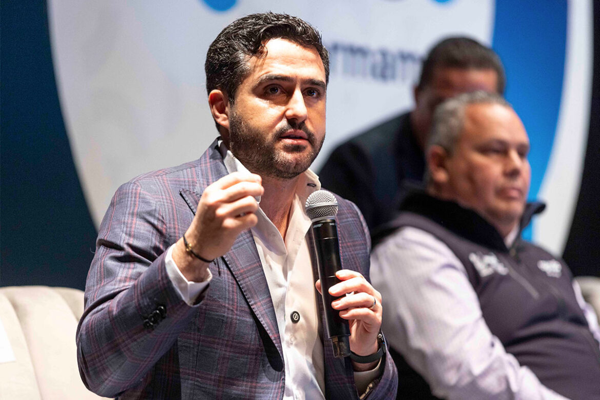 Agustín-Dorantes-apoya-la-economía-de-las-familias-2 Agustín Dorantes apoya la economía de las familias