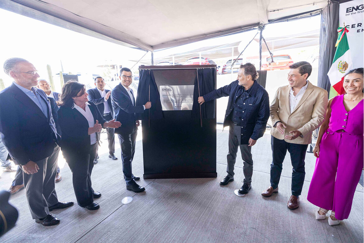 Mauricio-Kuri-encabeza-apertura-de-expansión-de-ENGEL-Machinery-México-1 Mauricio Kuri encabeza apertura de expansión de ENGEL Machinery México