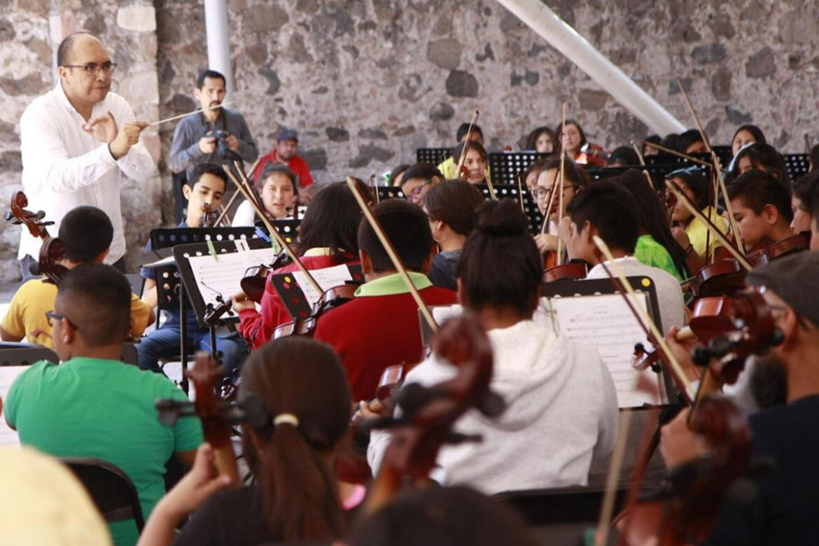 Ofrecen-concierto-orquestas-infantiles-en-Huimilpan Ofrecen concierto orquestas infantiles en Huimilpan