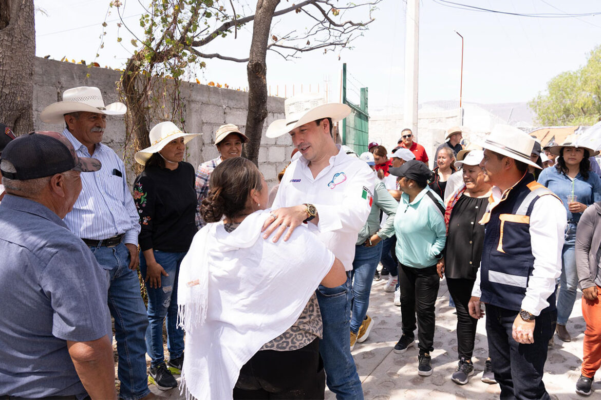 Rodrigo-Monsalvo-refuerza-compromiso-ambiental El alcalde de El Marqués, Rodrigo Monsalvo, realizó la entrega de la planta de tratamiento de aguas residuales en la comunidad San Rafael