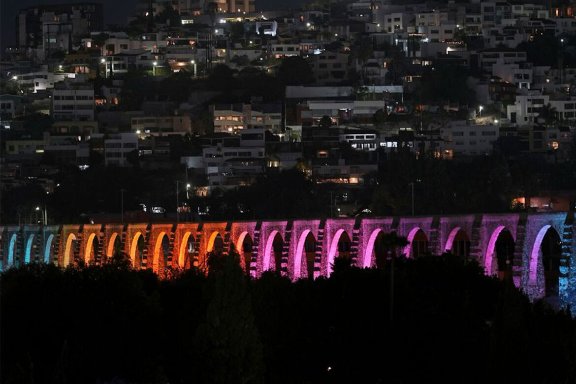 ‘Felifer’-Macías-encabeza-encendido-de-Los-Arcos-para-concientizar-sobre-la-neurodivergencia 'Felifer' Macías encabeza encendido de Los Arcos para concientizar sobre la neurodivergencia