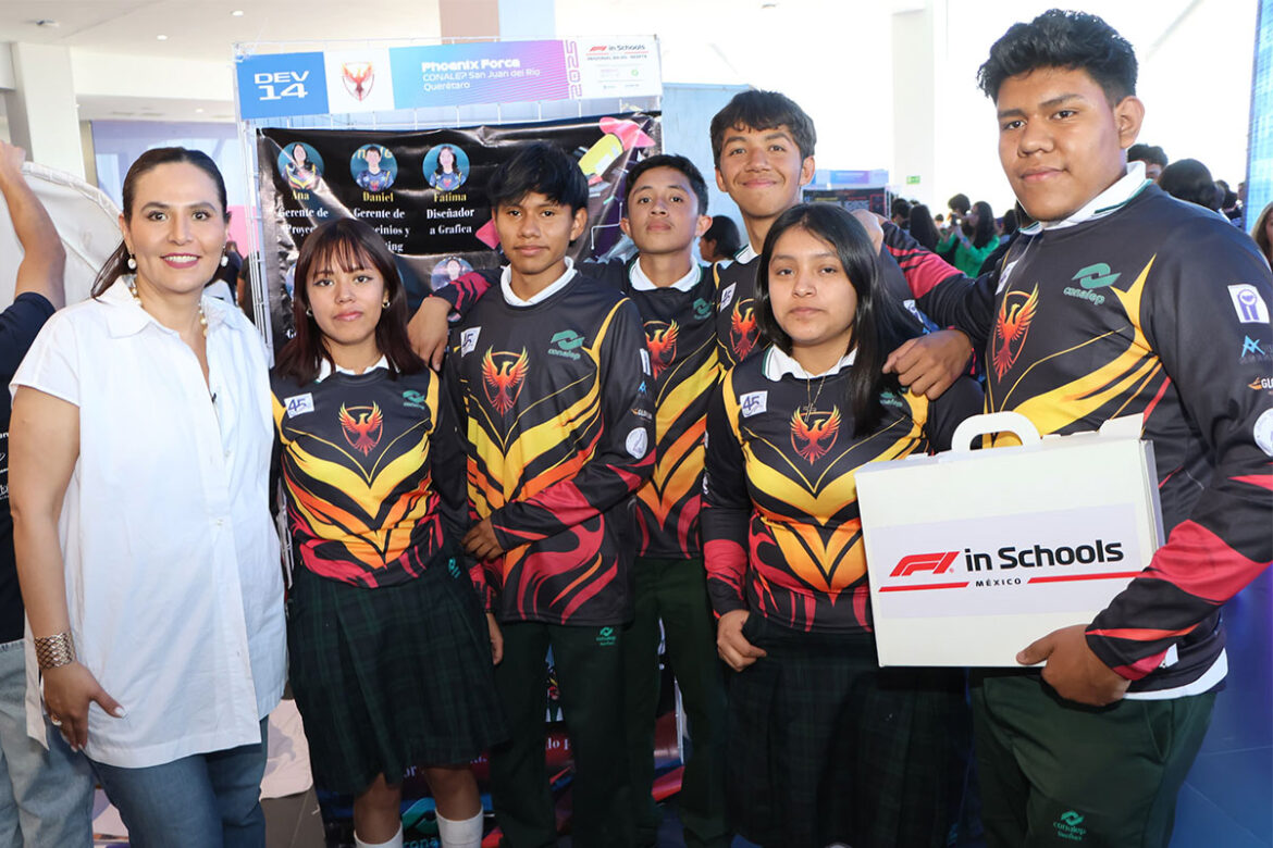 Martha-Soto-inaugura-competencia-del-Desafío-STEM-F1-in-School-2025 Durante el desafío, detalló Martha Soto Obregón, los estudiantes deberán diseñar y realizar la manufactura de una auto miniatura Fórmula 1