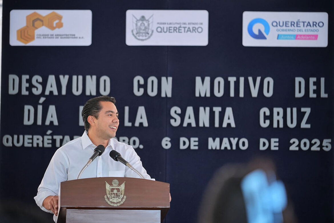 ‘Felifer’-Macías-reconoce-al-gremio-de-la-construcción–2 'Felifer' Macías reconoce al gremio de la construcción