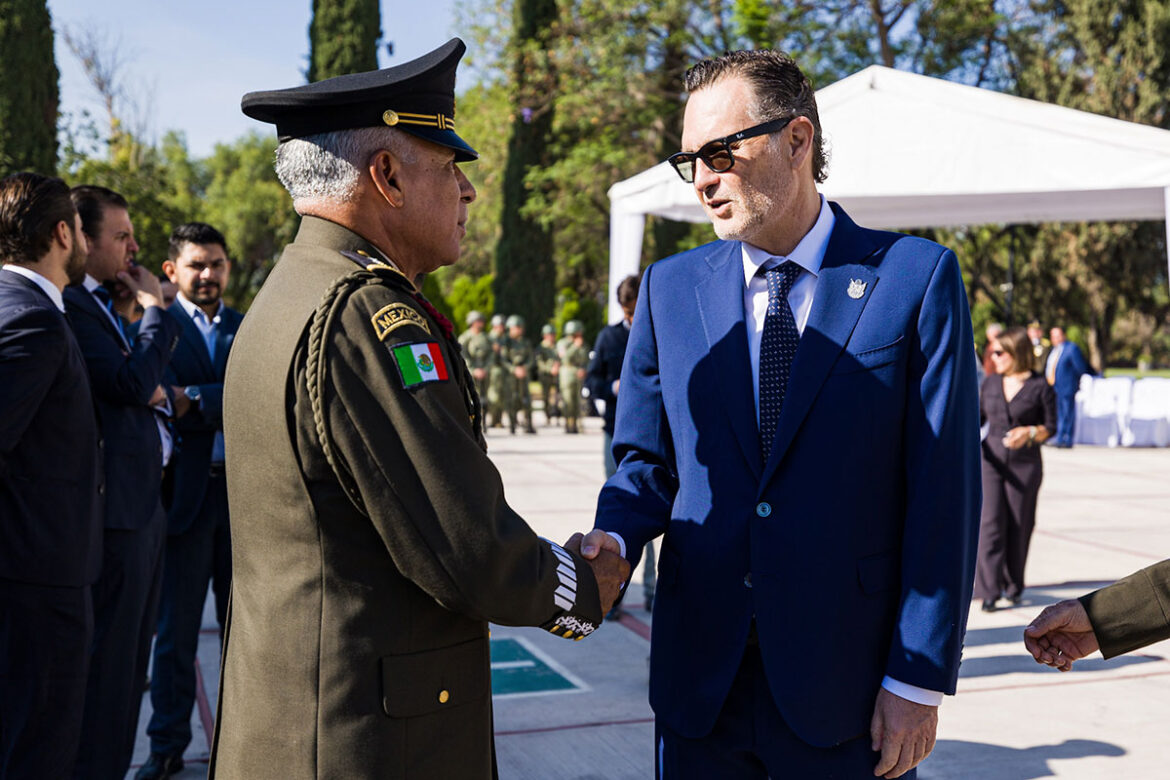 Kuri-asiste-al-cambio-de-mando-de-la-Décimo-Séptima-Zona-Militar-1 Kuri asiste al cambio de mando de la Décimo Séptima Zona Militar