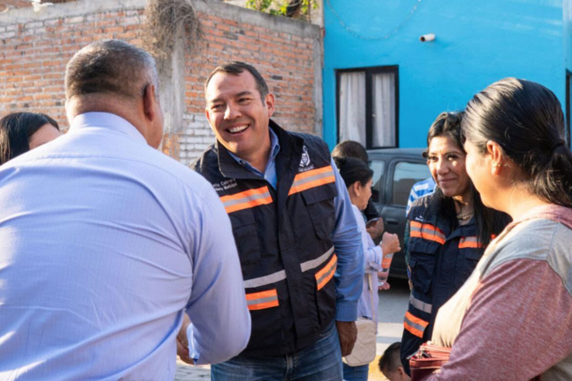 Roberto-Cabrera-invierte-en-rehabilitación-de-calles Roberto Cabrera invierte en rehabilitación de calles