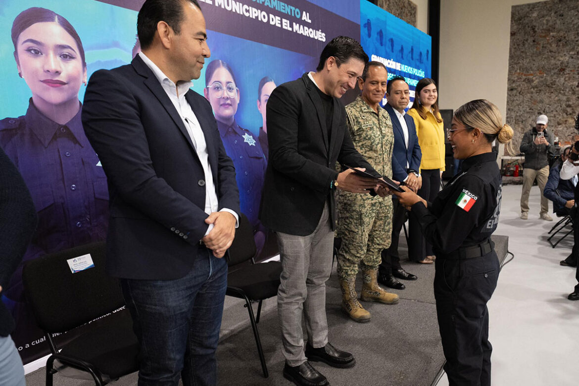 ‘Más-policías-y-mejor-equipo-para-la-seguridad-de-El-Marqués’ 'Más policías y mejor equipo para la seguridad de El Marqués'