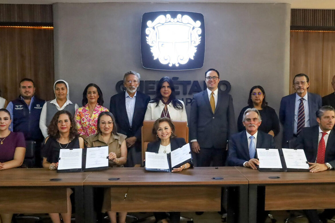 Notarios-y-municipio-de-Querétaro-signan-acuerdo-de-colaboración Notarios y municipio de Querétaro signan acuerdo de colaboración