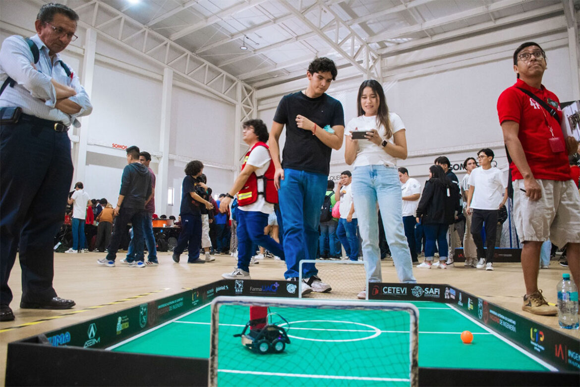 Premian-talento-tecnológico-en-RoboUAQ-2025 Premian talento tecnológico en RoboUAQ 2025
