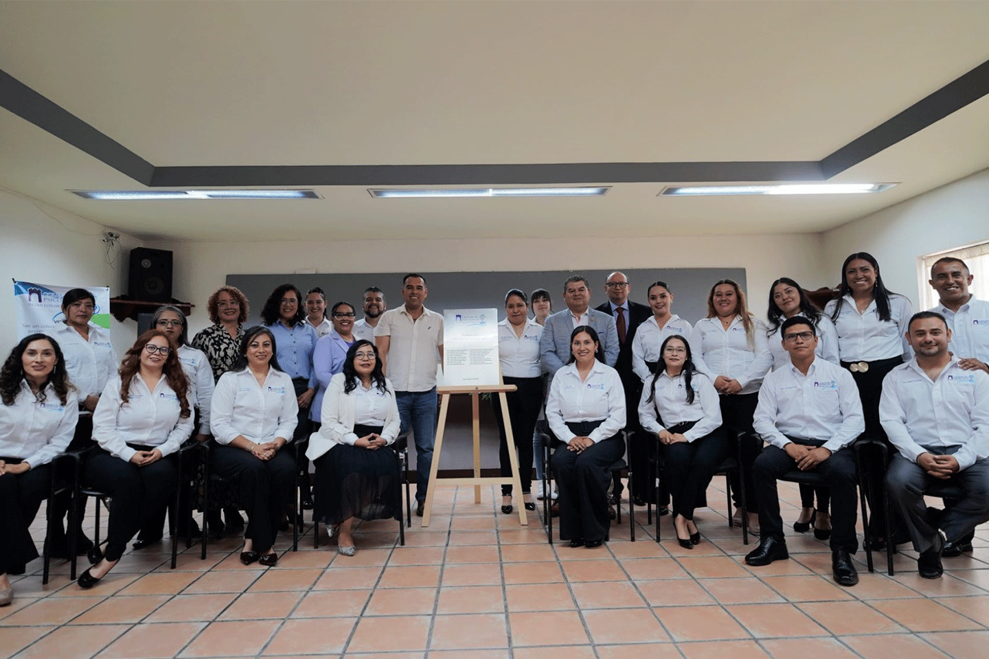 Rubén-Urías-respalda-con-firmeza-la-salud-mental-en-San-Luis-de-la-Paz Rubén Urías respalda con firmeza la salud mental en San Luis de la Paz