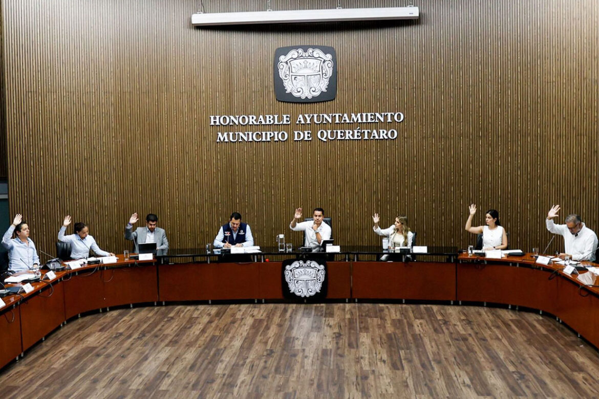 Aprueba Ayuntamiento de Querétaro donación de vehículos a municipios