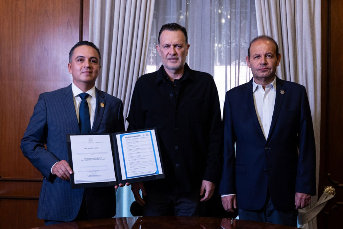Kuri-1 Mauricio Kuri toma protesta a nuevo titular de la Secretaría de Gobierno