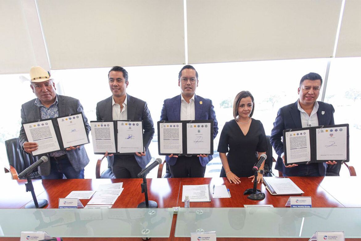 Municipios-firman-convenio-para-uso-de-‘CuelgApp’ Municipios firman convenio para uso de 'CuelgApp'