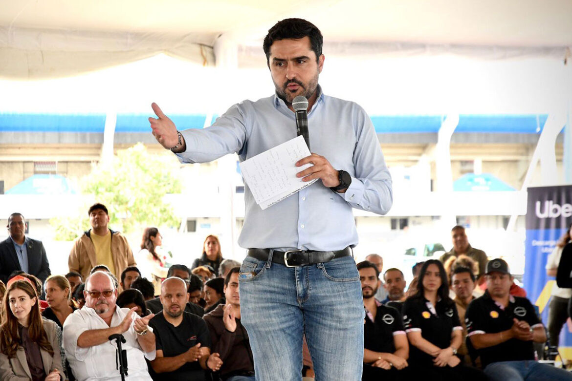 Agustín-Dorantes-destaca-el-sistema-de-transporte-público Agustín Dorantes destaca el sistema de transporte público