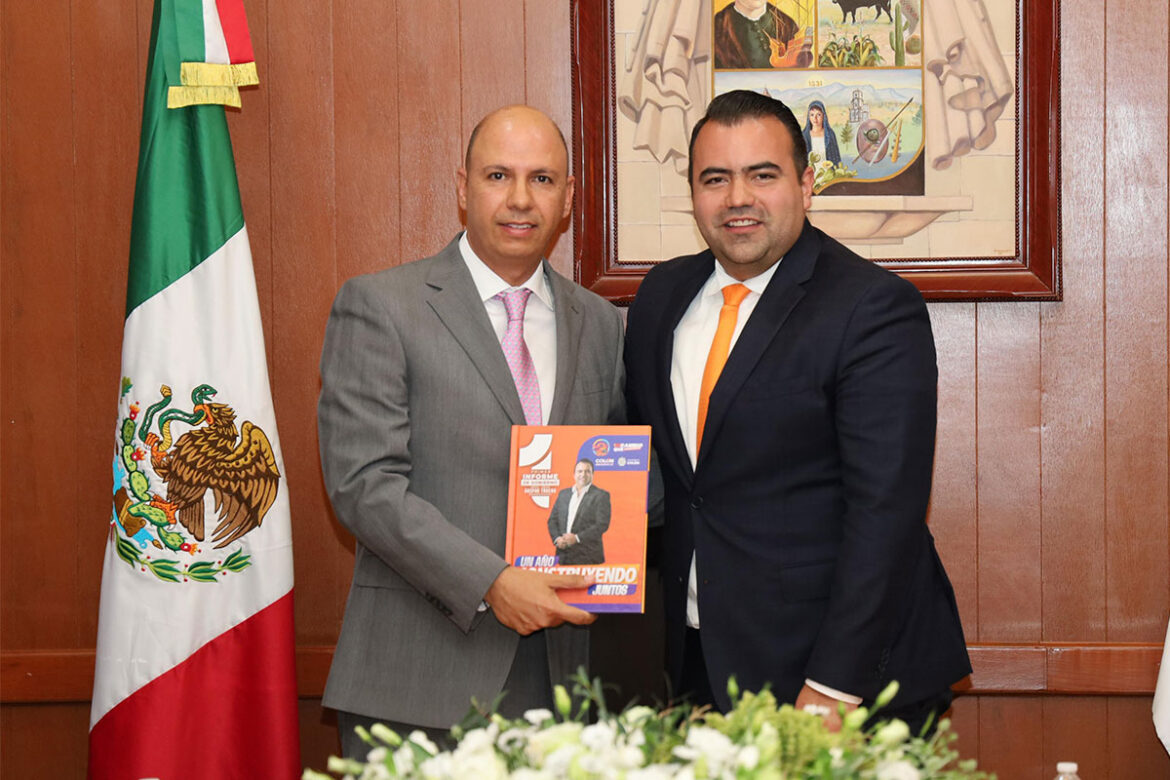 Entrega Gaspar Trueba el Primer Informe de Gobierno