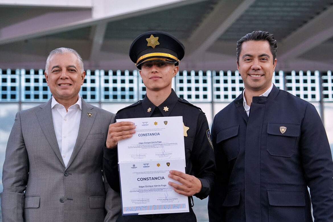 ‘Felifer’-toma-protesta-a-elementos-de-la-Guardia-Cívica-y-Municipal 'Felifer' toma protesta a elementos de la Guardia Cívica y Municipal