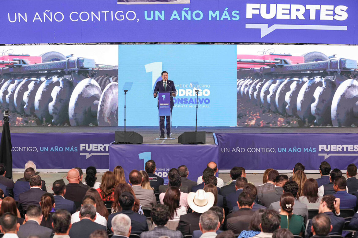 Rodrigo Monsalvo presenta su primer informe de Gobierno