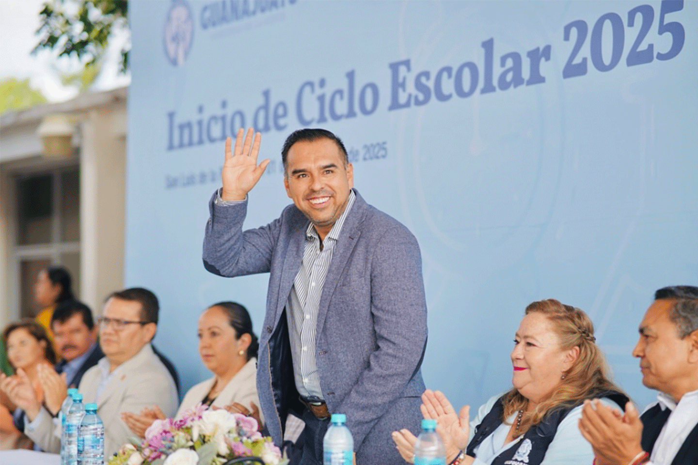 Rubén-Urías-da-la-bienvenida-al-ciclo-escolar-2025-2026-en-San-Luis-de-la-Paz Rubén Urías da la bienvenida al ciclo escolar 2025-2026 en San Luis de la Paz