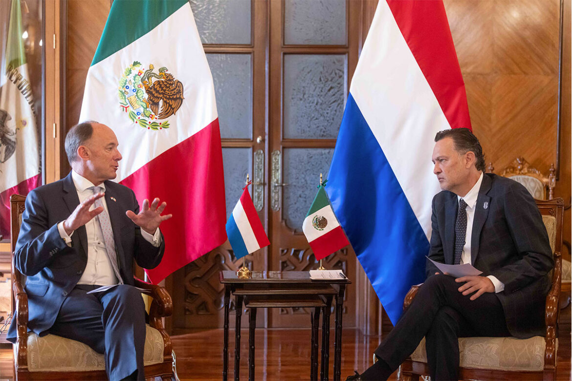 Mauricio Kuri recibe a Embajador de los Países Bajos en México
