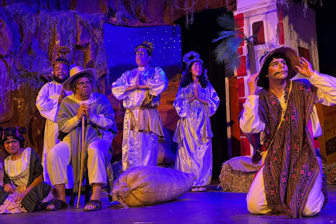 Celebran Tradicional Pastorela Itinerante con develación de placa