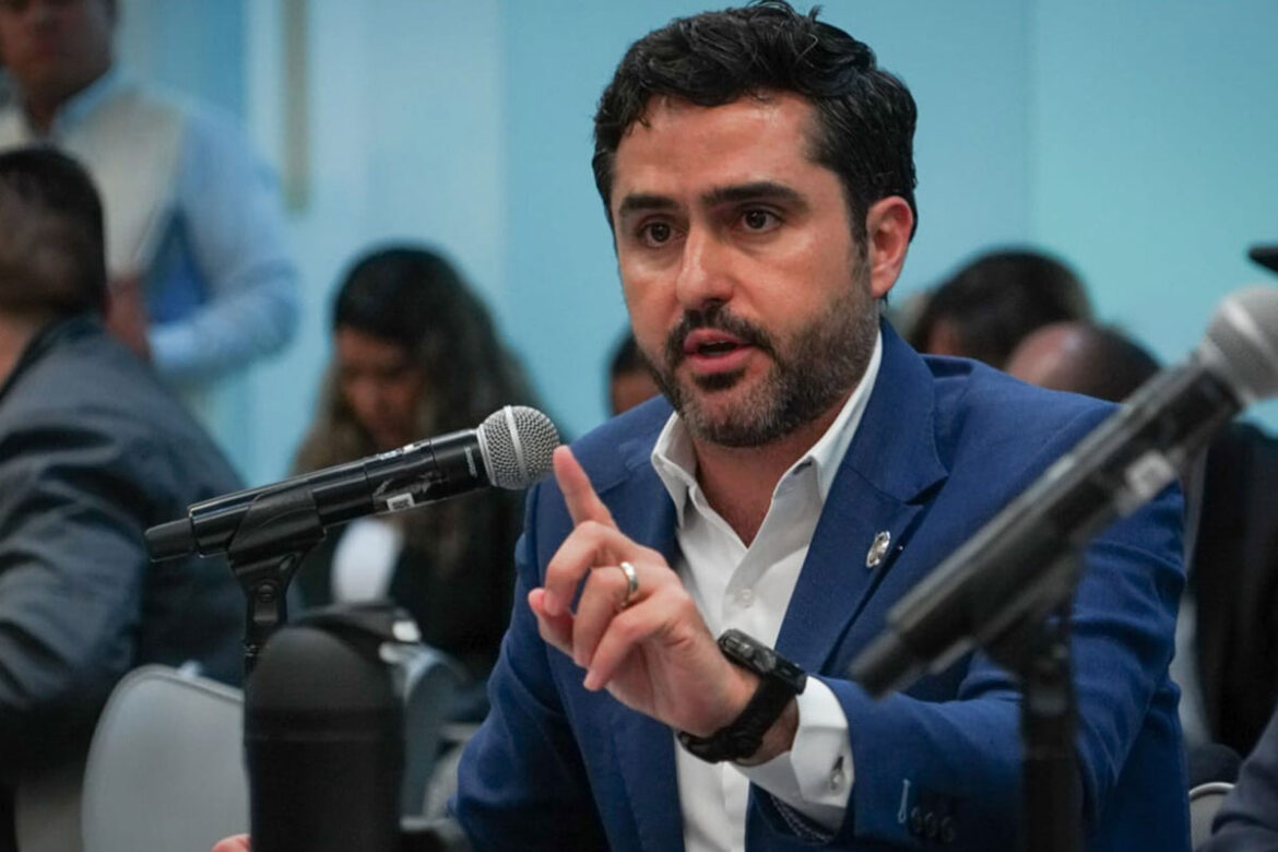 En el PAN se gana trabajando y yo sigo firme: Agustín Dorantes