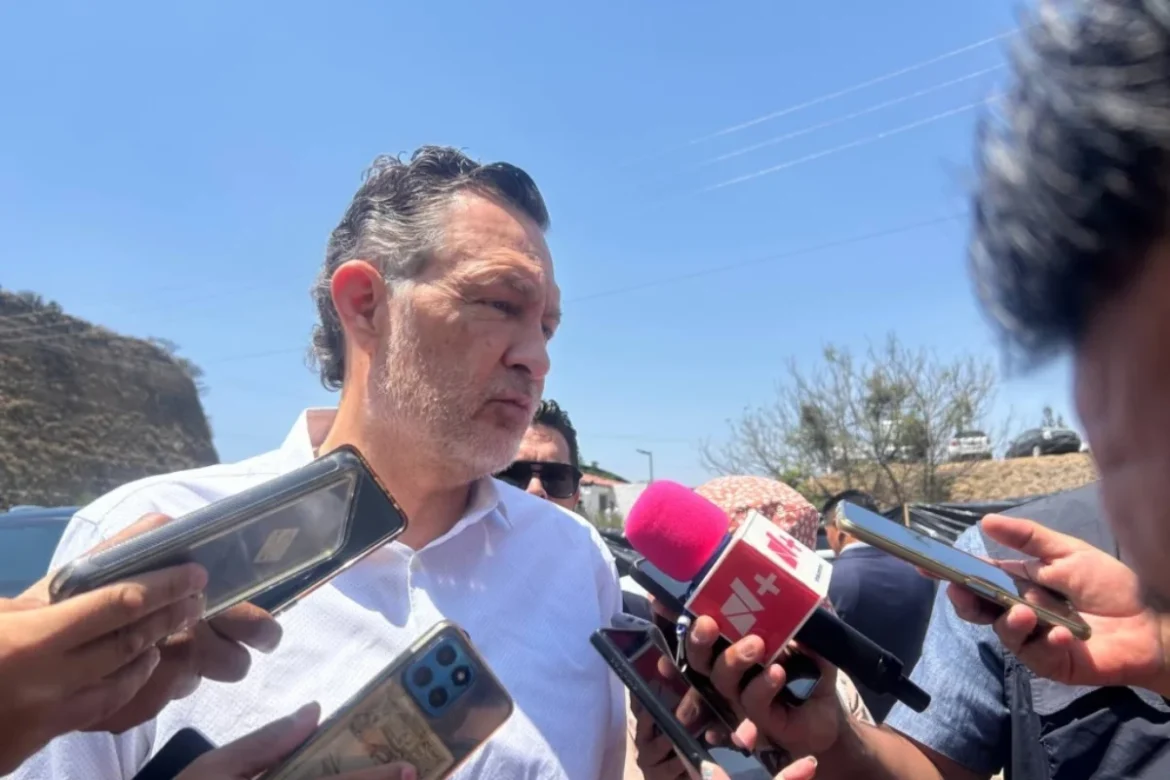 Mauricio Kuri Paseo 5 de Febrero