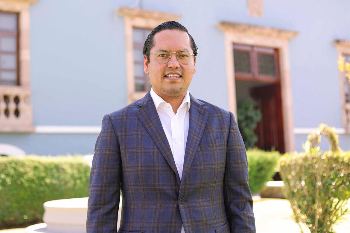 Chepe invita a inscribirse al programa 'Becas Educación A Paso Firme 2026'