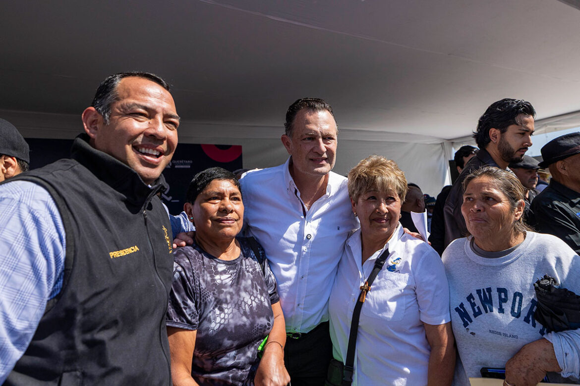 Mauricio Kuri entrega rehabilitación urbana por 11.6 mdp