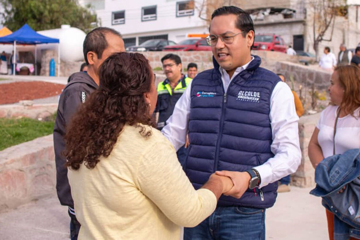Chepe Guerrero inaugura el parque en Corregidora