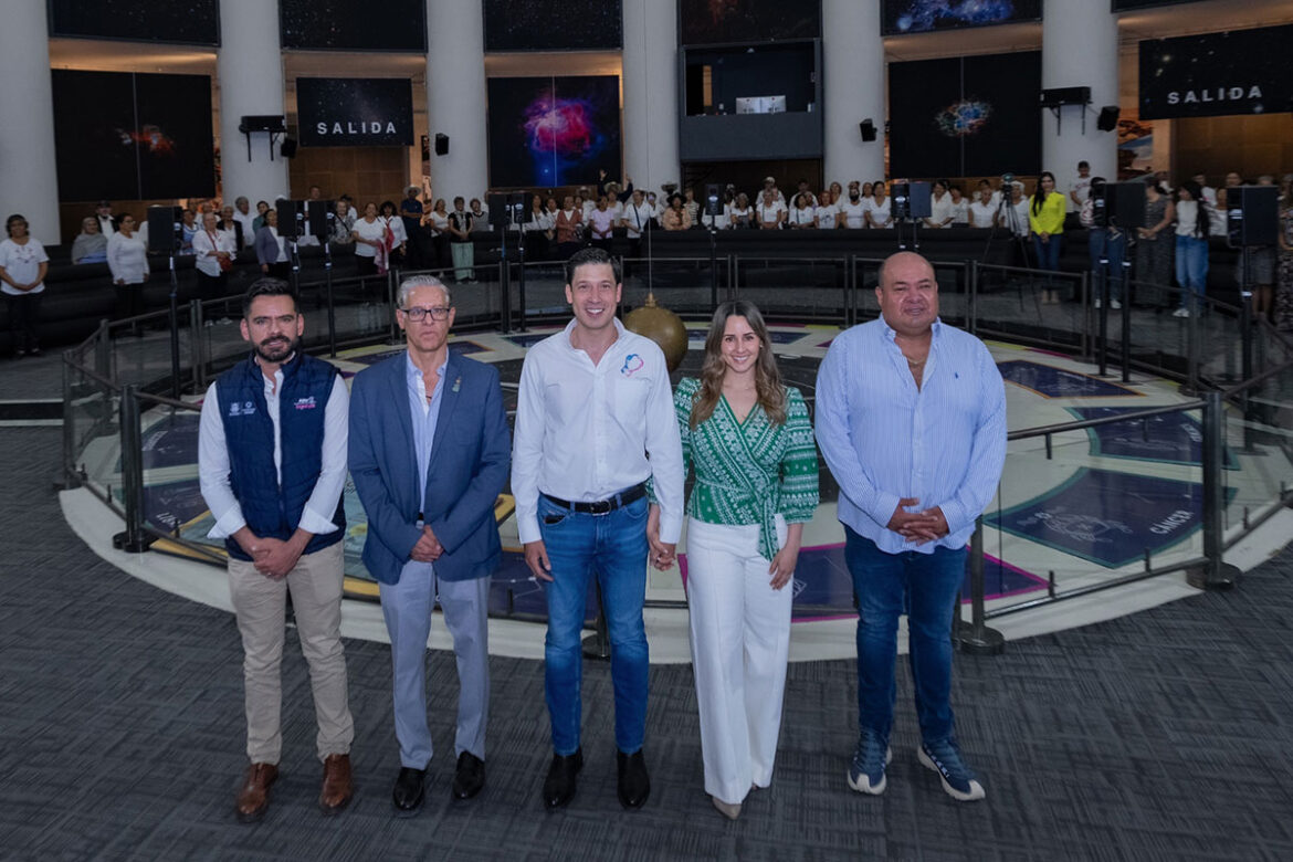 Encabeza Rodrigo Monsalvo experiencia inmersiva en el Planetario